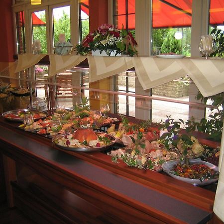 Threeland Hotel Petange Luaran gambar