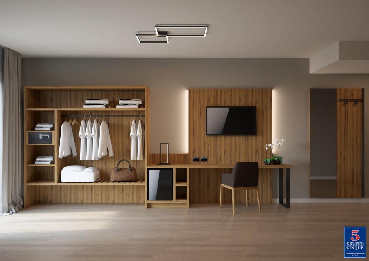 Threeland Hotel Petange Luaran gambar