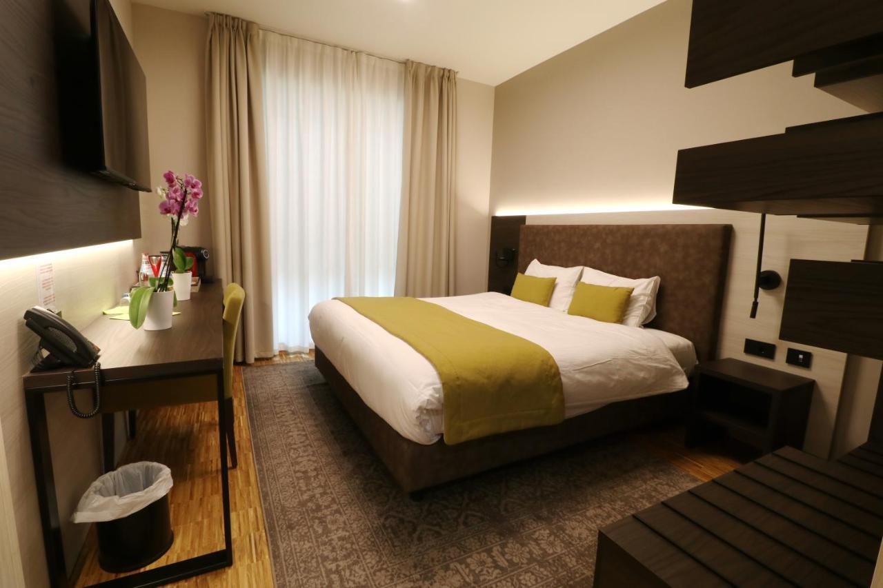Threeland Hotel Petange Luaran gambar