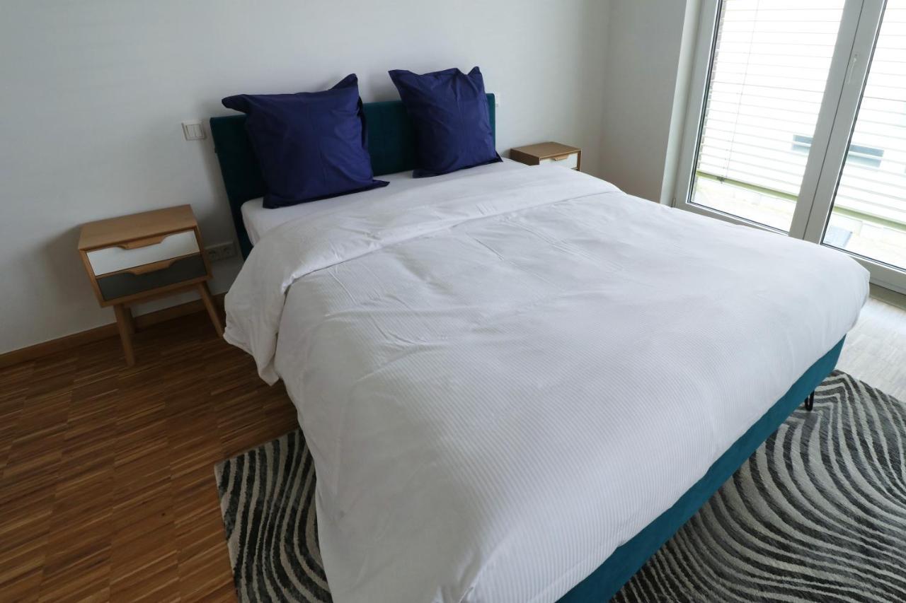 Threeland Hotel Petange Luaran gambar