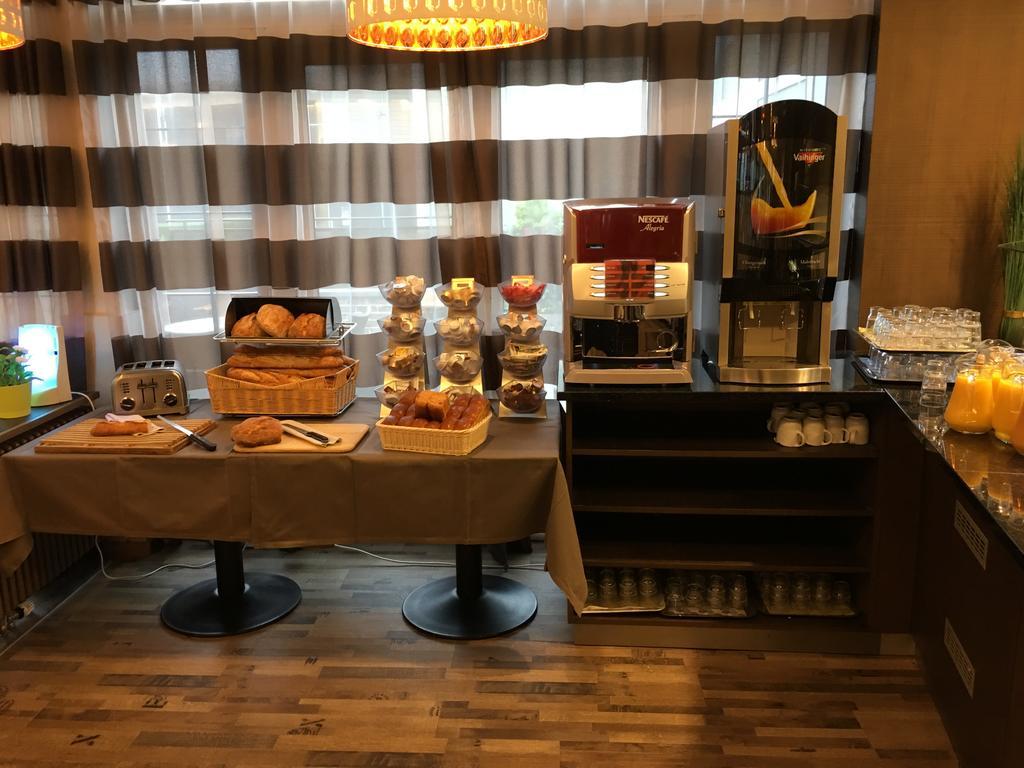 Threeland Hotel Petange Luaran gambar